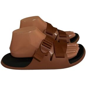 Chaco Rust Color Sandals Sz 8
